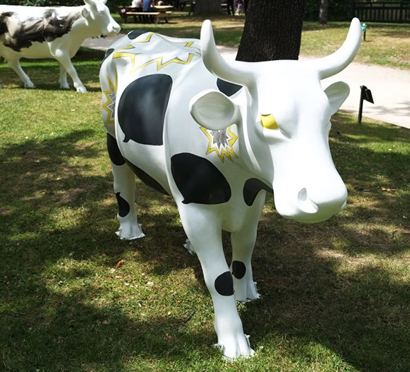 Cowparade, vache communicante